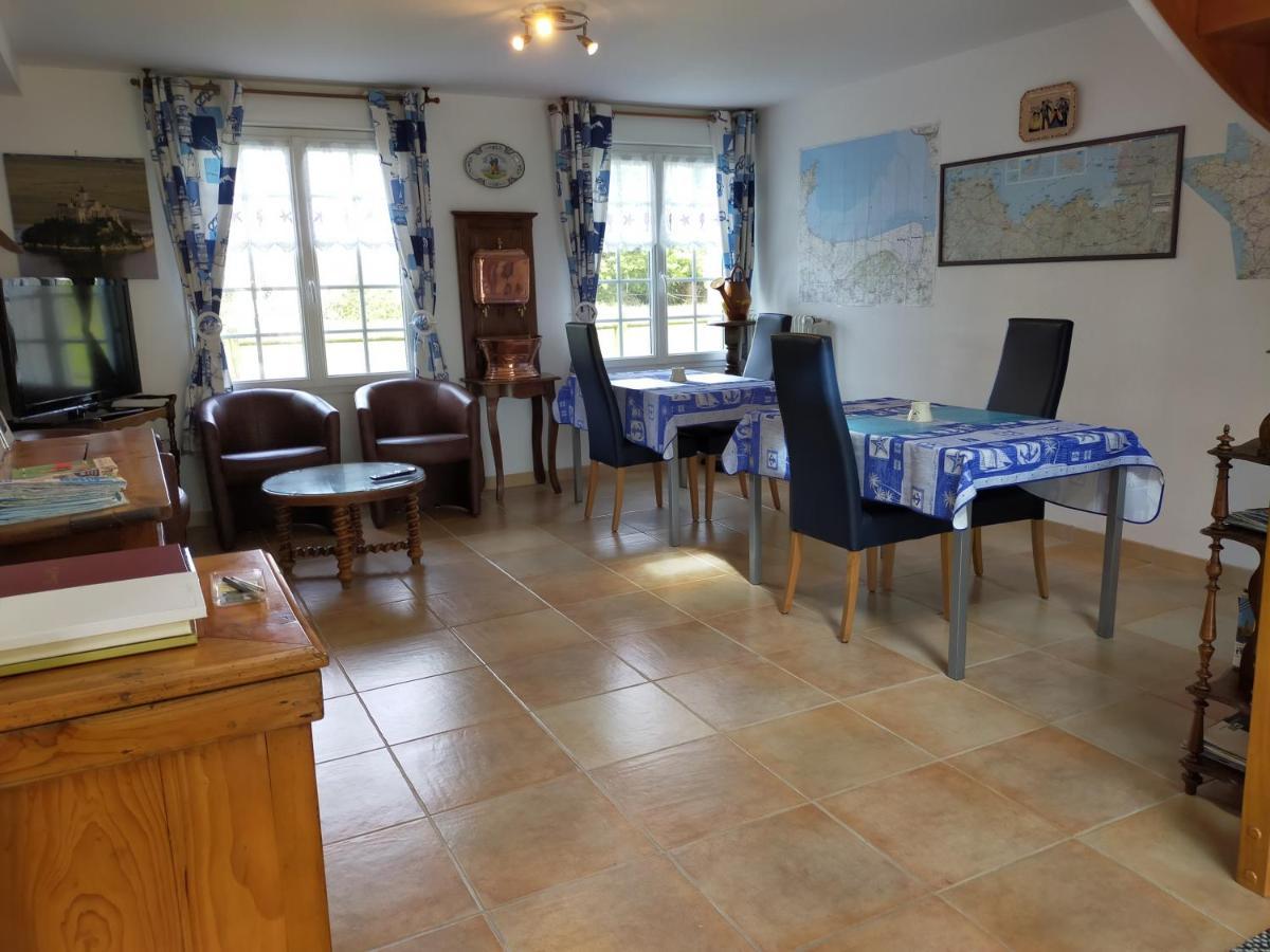 Petit Chatelet Bis Hirel Bagian luar foto