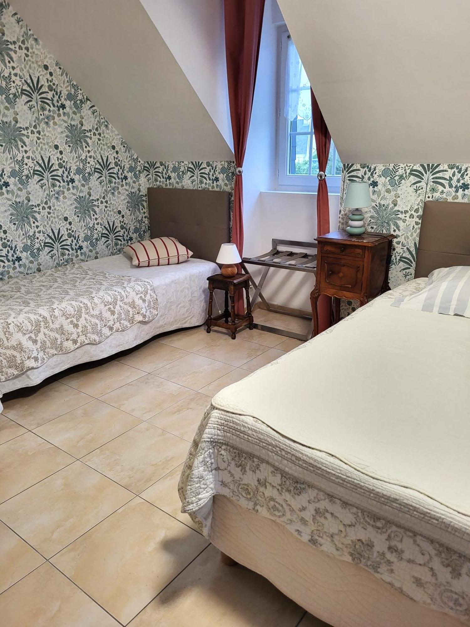 Petit Chatelet Bis Hirel Bagian luar foto